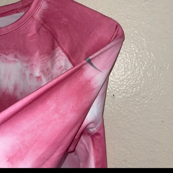 Nike Pro Combat Dri-Fit Pink Tie Dye Fitted - Picture 5 of 10